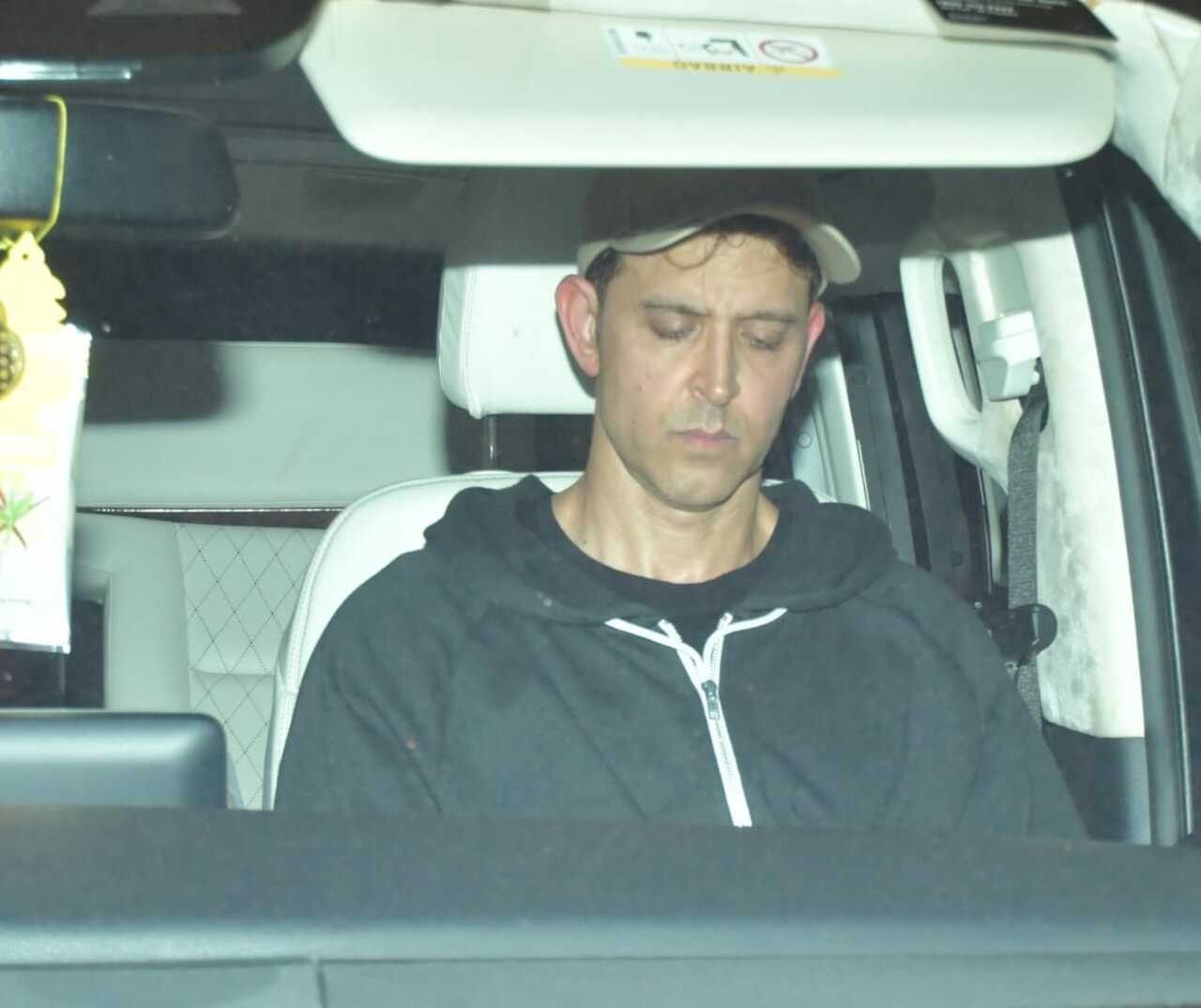 Hrithik Roshan watched jawan at the special preview